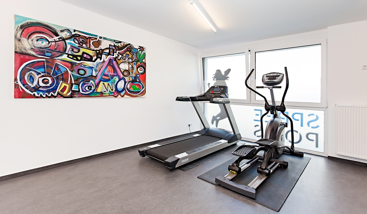 Fitness-Möglichkeiten im Haus vorhanden.