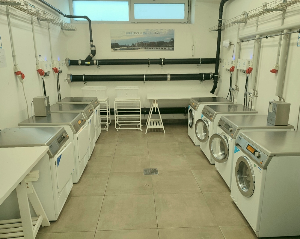 Laundry - Wäsche waschen -  Serviced Apartments SPREEPOLIS Berlin